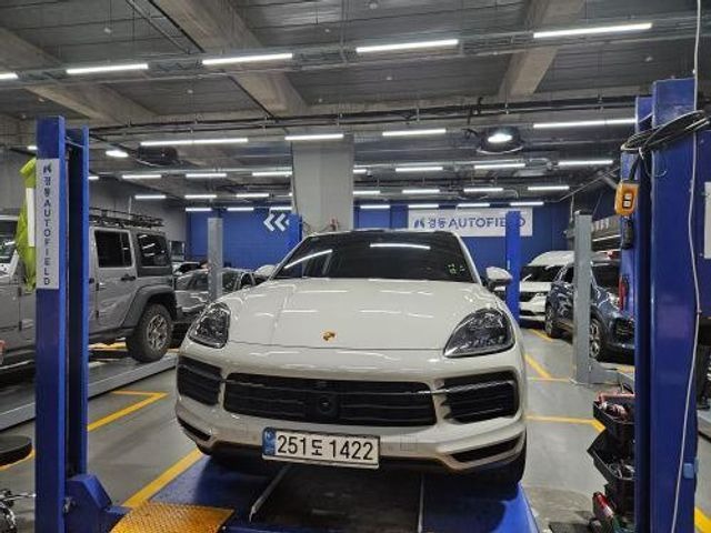 Porsche Cayenne 2022 — inspection photo 1
