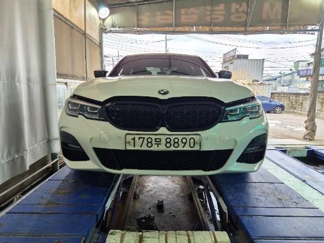 BMW 3-Series 2022 — inspection photo 1