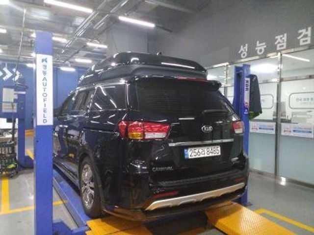 Kia Canival 2017 — inspection photo 2