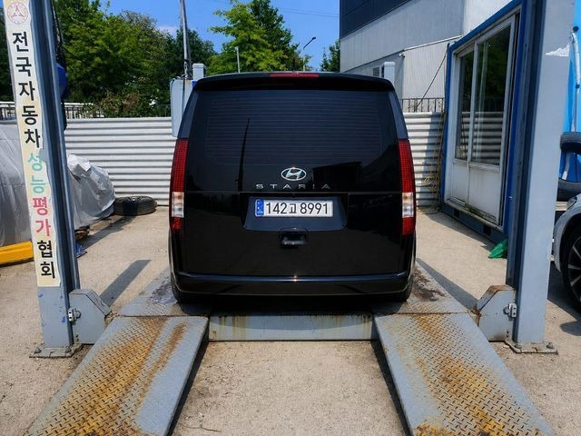 Hyundai Staria 2023 — inspection photo 2