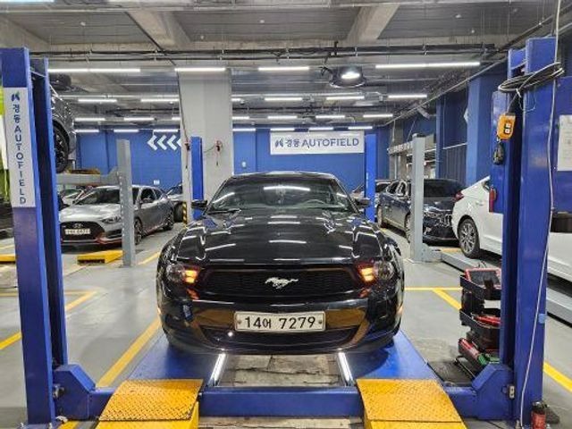 Ford Mustang 2012 — inspection photo 1