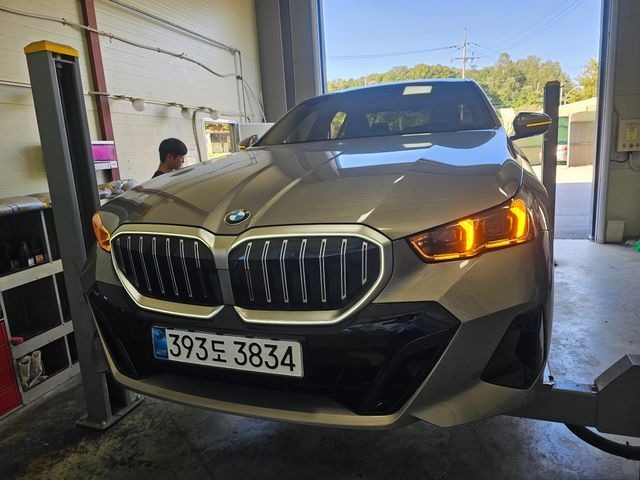 BMW 5-Series 2025 — inspection photo 1