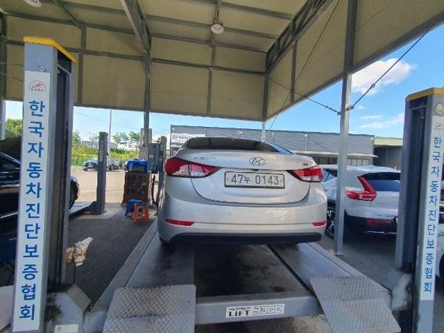 Hyundai AVANTE 2016 — inspection photo 2