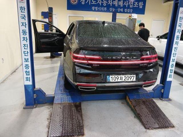 Genesis G90 2020 — inspection photo 2