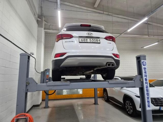 Hyundai Santafe 2017 — inspection photo 2