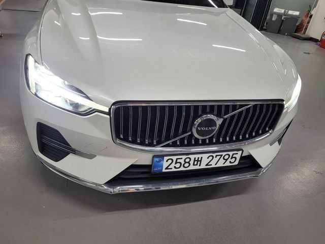 Volvo XC60 2023 — inspection photo 1