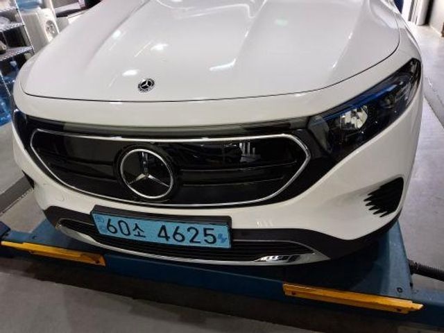 Mercedes-Benz EQB 2022 — inspection photo 2