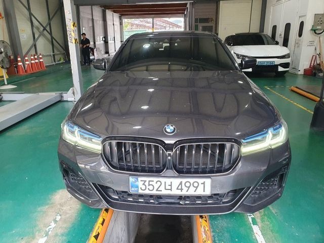 BMW 5-Series 2018 — inspection photo 1
