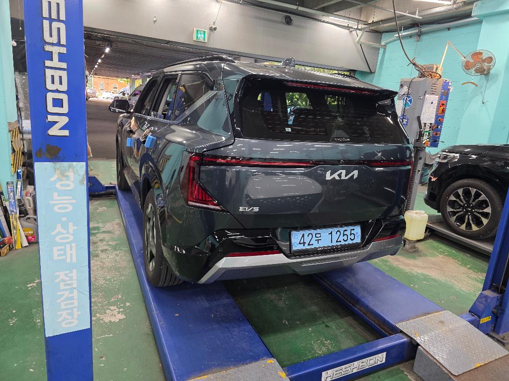 Kia EV5 2026 — inspection photo 2