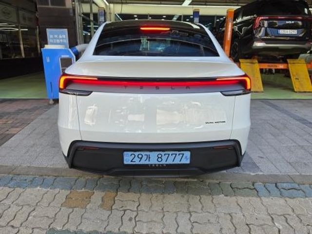 Tesla Model Y 2026 — inspection photo 2