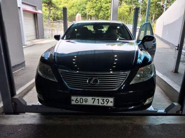 Lexus LS 2009 — inspection photo 1