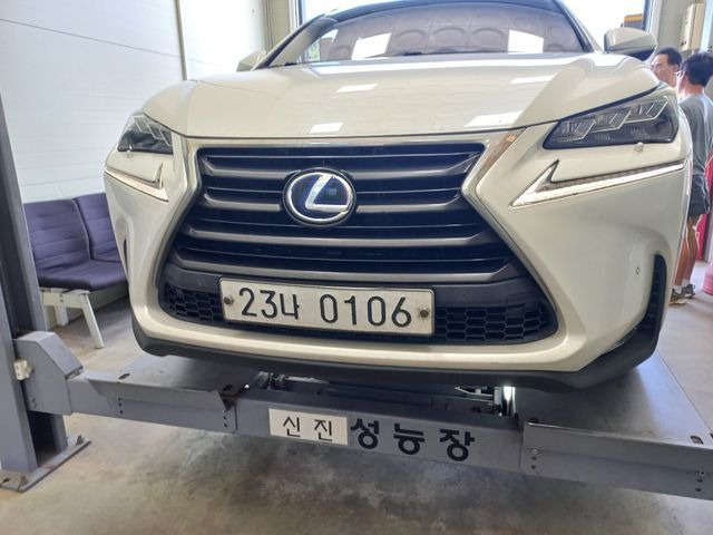Lexus NX 2017 — inspection photo 1