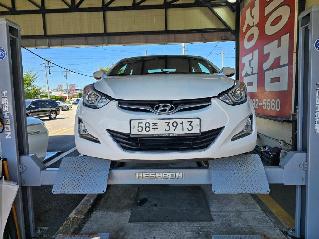 Hyundai AVANTE 2014 — inspection photo 1
