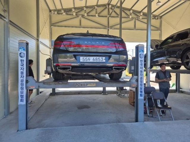 Genesis G90 2019 — inspection photo 2