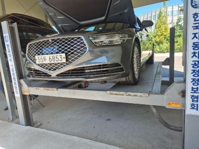Genesis G90 2019 — inspection photo 1