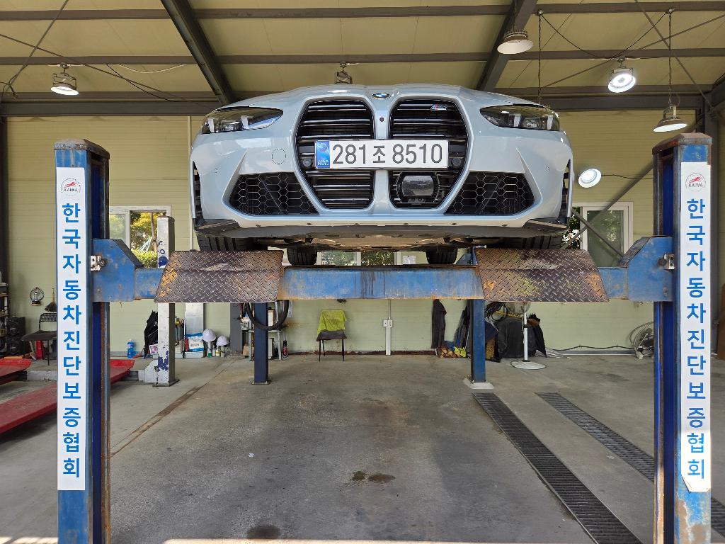 BMW M3 2025 — inspection photo 1