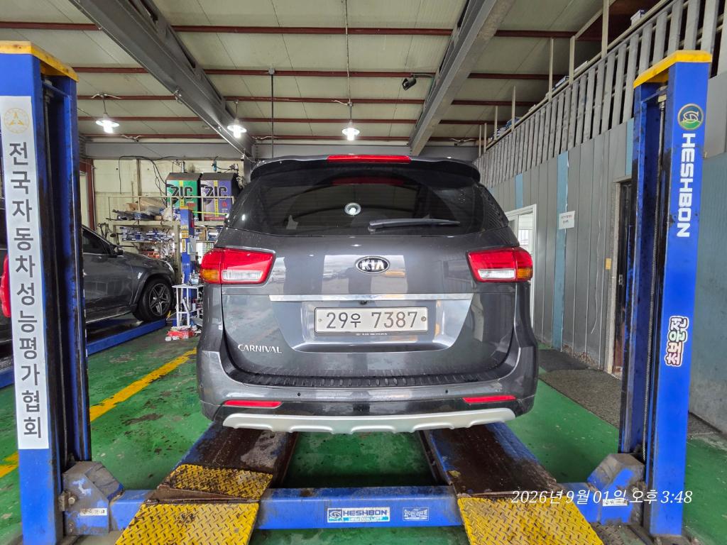 Kia Canival 2018 — inspection photo 2