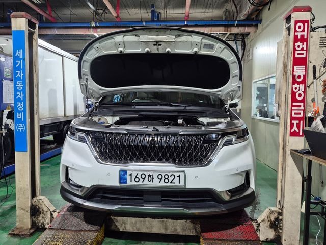 Kia Canival 2023 — inspection photo 1