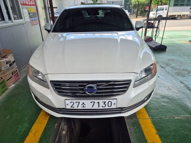 Volvo S80 2014 — inspection photo 1