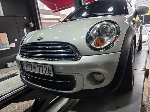 Mini Coupe 2012 — inspection photo 1