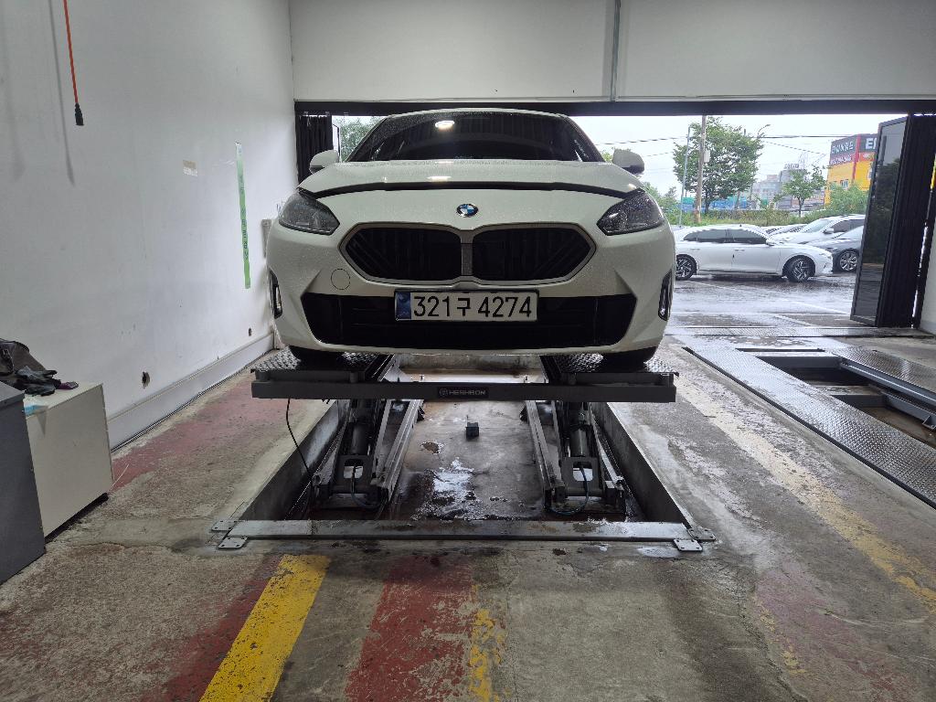 BMW 1-Series 2025 — inspection photo 1