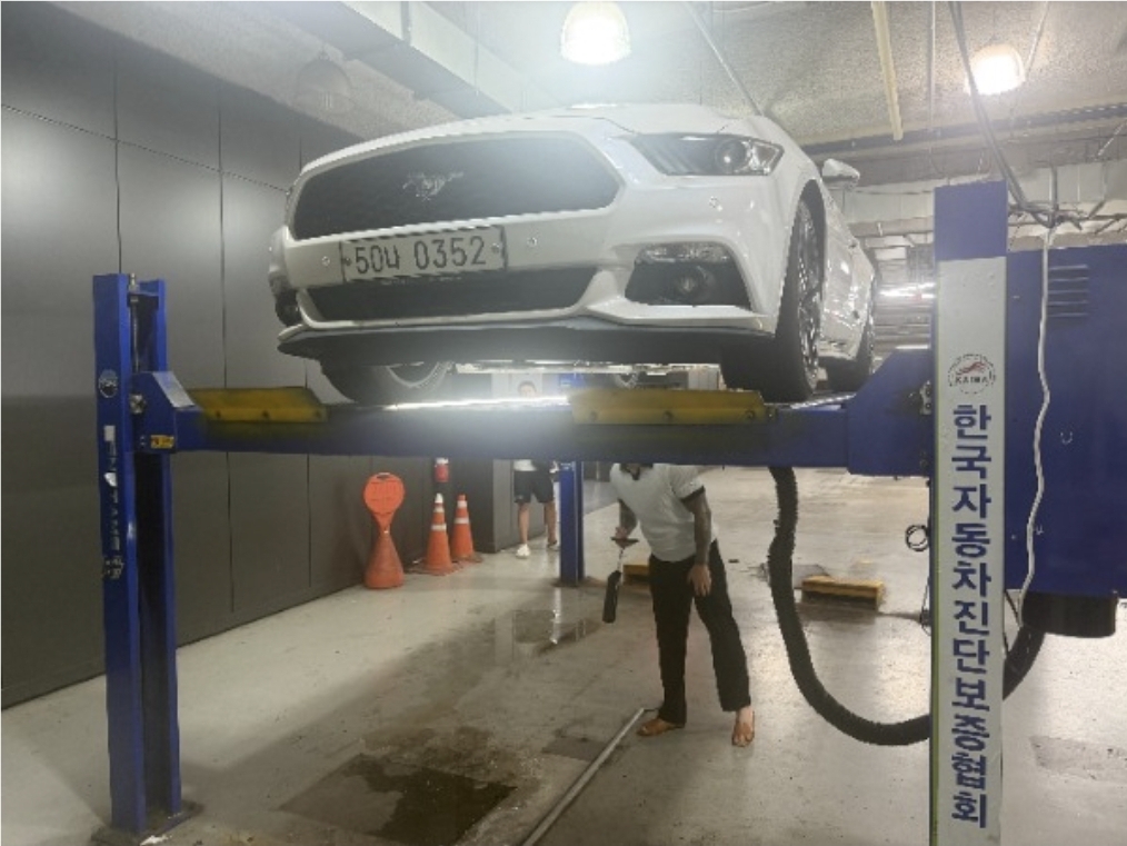 Ford Mustang 2017 — inspection photo 1