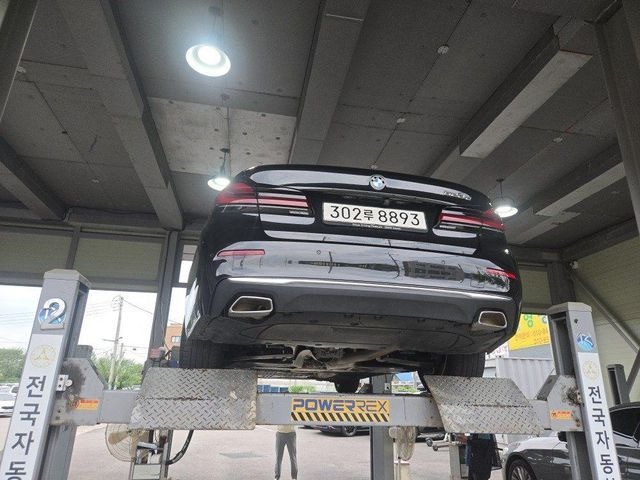 BMW 5-Series 2023 — inspection photo 2