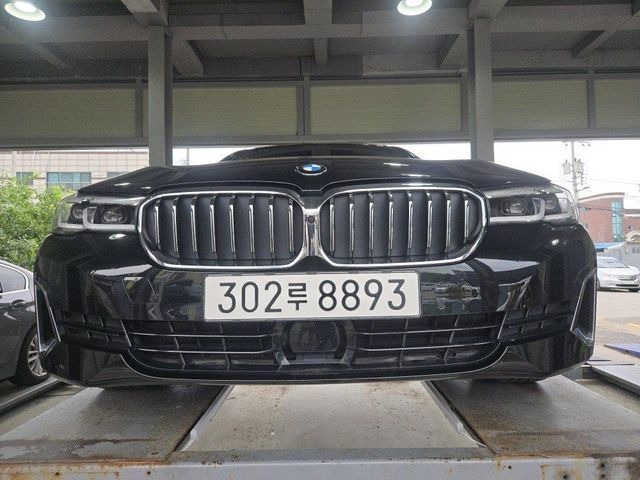 BMW 5-Series 2023 — inspection photo 1