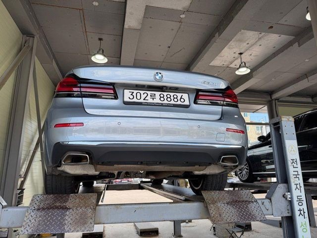 BMW 5-Series 2023 — inspection photo 2