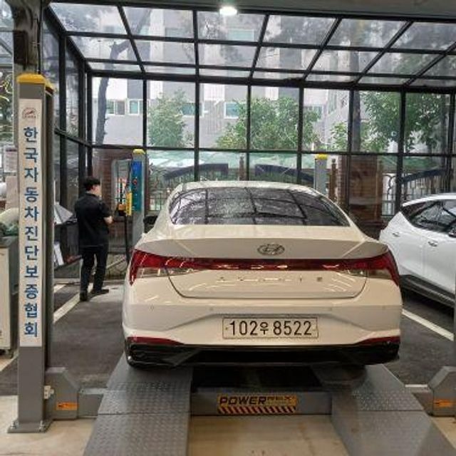 Hyundai AVANTE 2022 — inspection photo 2