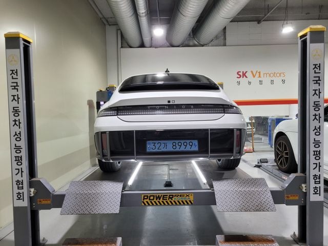 Hyundai Ioniq6 2023 — inspection photo 2