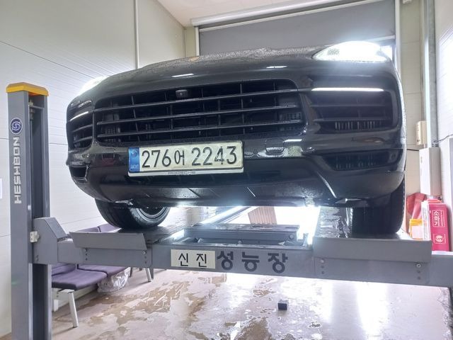 Porsche Cayenne 2021 — inspection photo 1