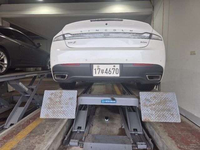 Lincoln MKZ 2016 — inspection photo 2