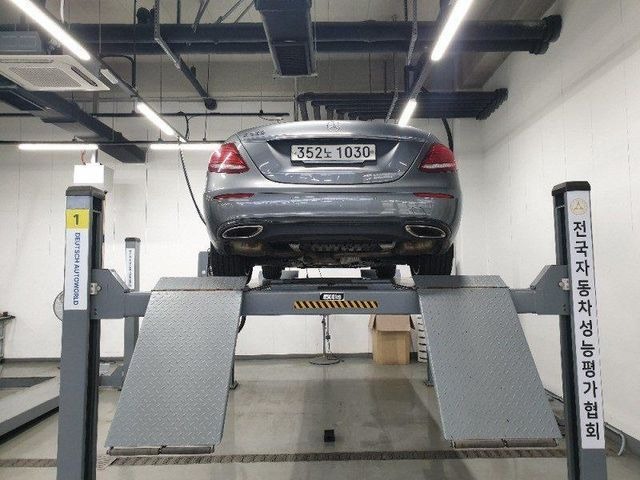 Mercedes-Benz E-Class 2020 — inspection photo 2
