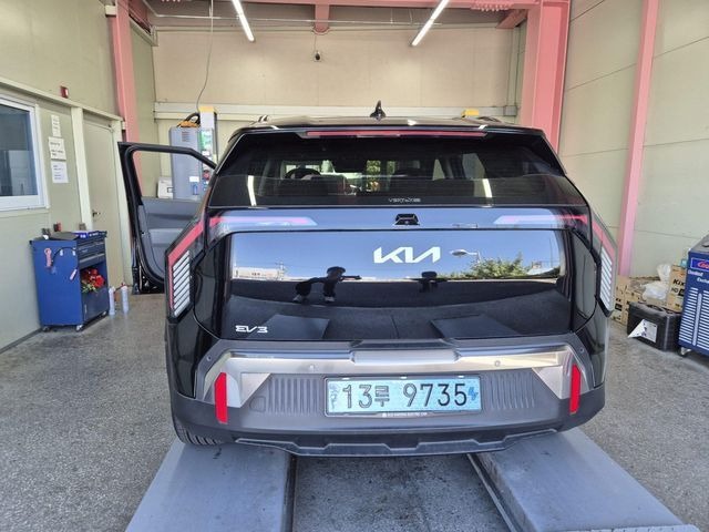 Kia EV3 2025 — inspection photo 2