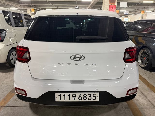 Hyundai Venue 2023 — inspection photo 2