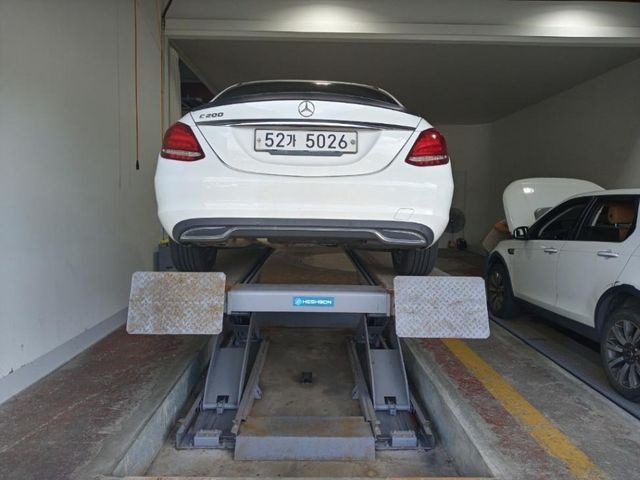 Mercedes-Benz C-Class 2017 — inspection photo 2