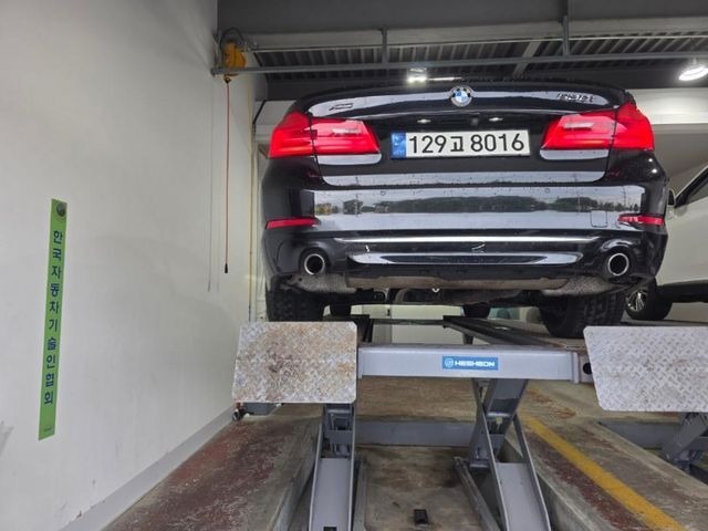 BMW 5-Series 2019 — inspection photo 2