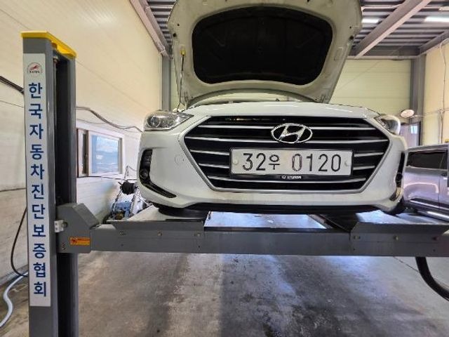 Hyundai AVANTE 2017 — inspection photo 1