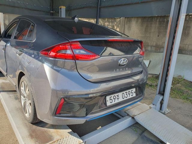 Hyundai Ioniq 2016 — inspection photo 2
