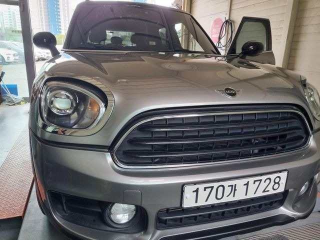 Mini Countryman 2019 — inspection photo 1