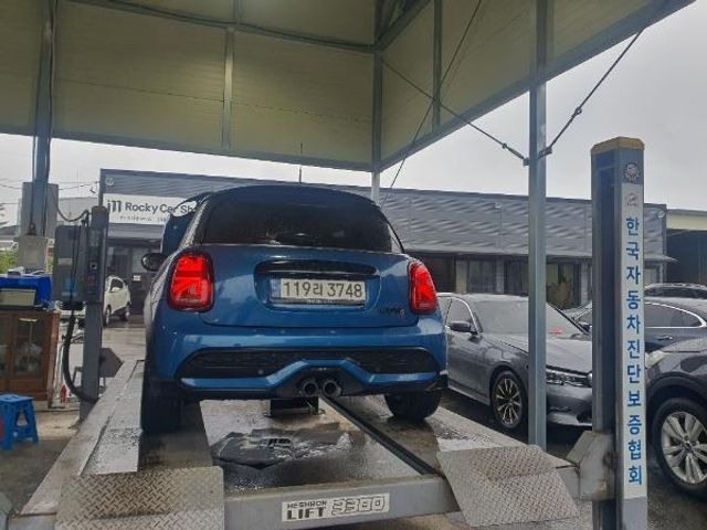 Mini Cooper 2023 — inspection photo 2