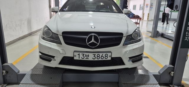 Mercedes-Benz C-Class 2013 — inspection photo 2