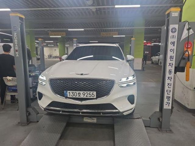 Genesis GV70 2024 — inspection photo 1