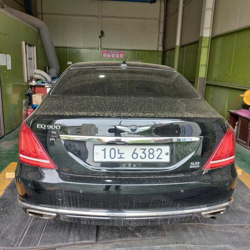 Genesis EQ900 2016 — inspection photo 2