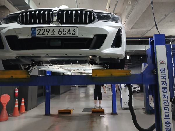 BMW Gran Turismo 2021 — inspection photo 1