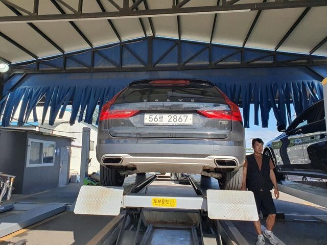 Volvo V90 2018 — inspection photo 2