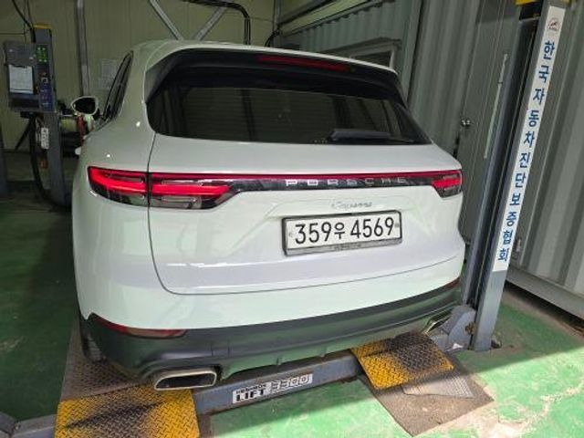 Porsche Cayenne 2019 — inspection photo 2