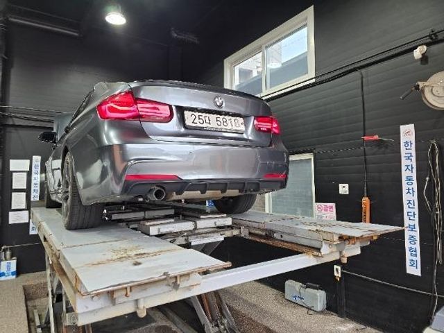 BMW 3-Series 2018 — inspection photo 2