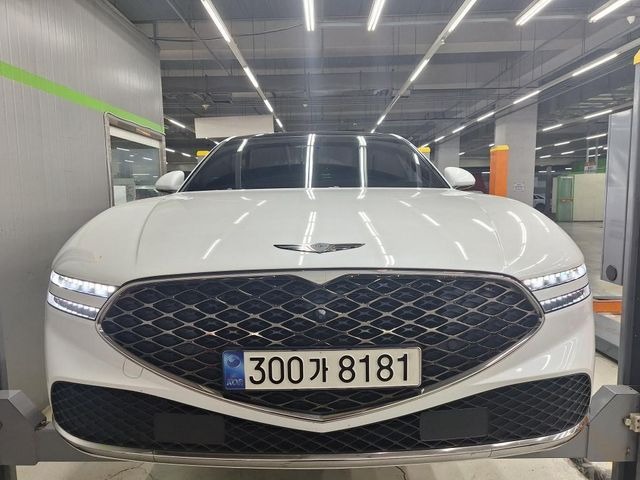 Genesis G90 2023 — inspection photo 1